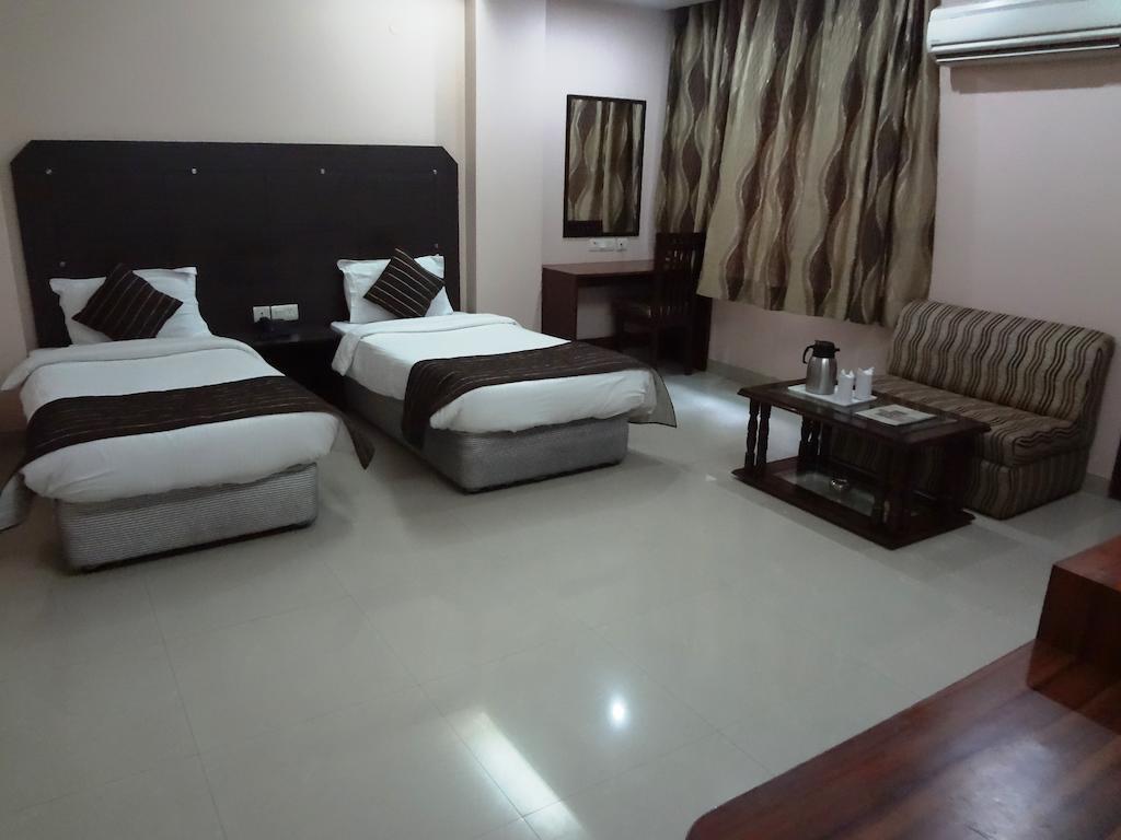 Hotel Kyron Delhi  Zimmer foto